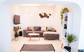 Sunstone Apartment